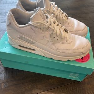 SIZE 12 AIR MAX 90 LEATHER